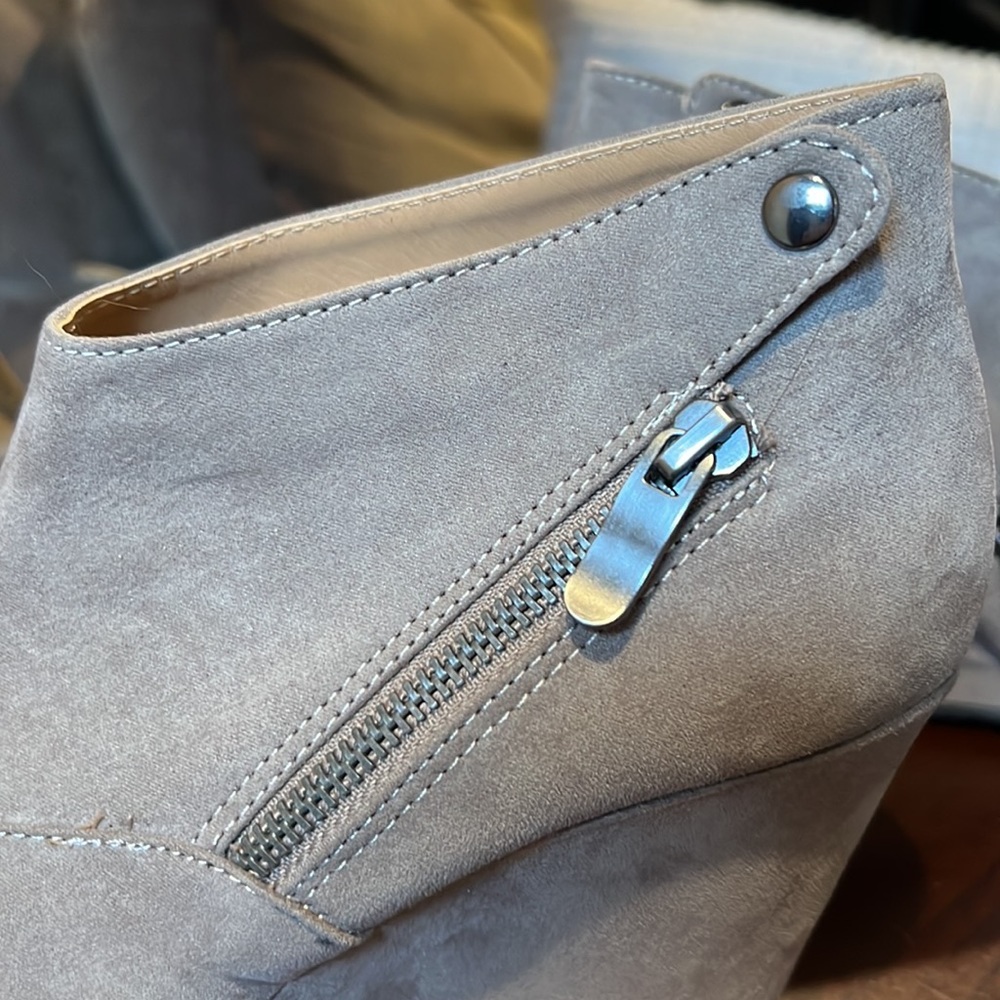 Wedge bootie - Picture 3 of 6